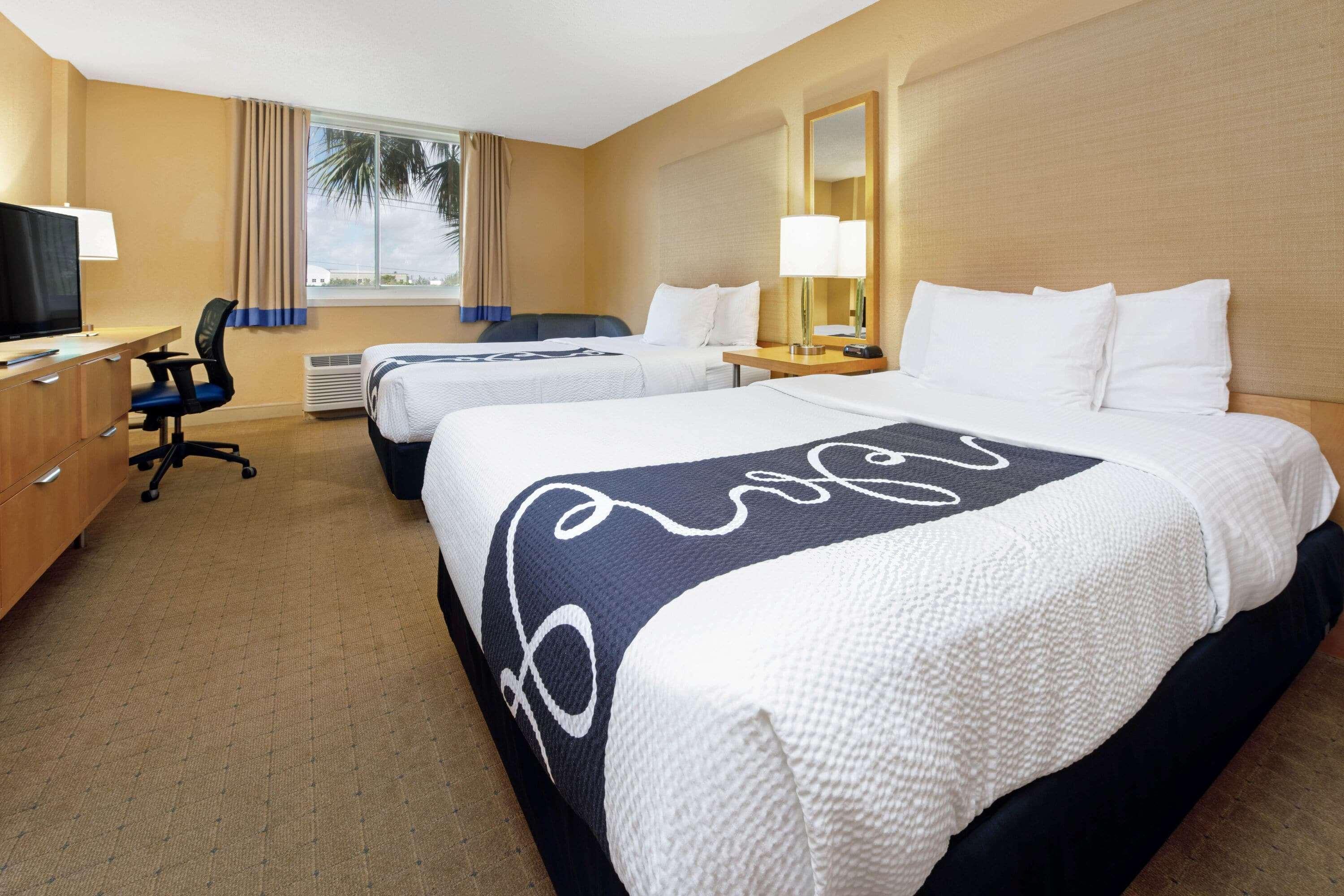 La Quinta By Wyndham Coral Springs South Hotel Kültér fotó