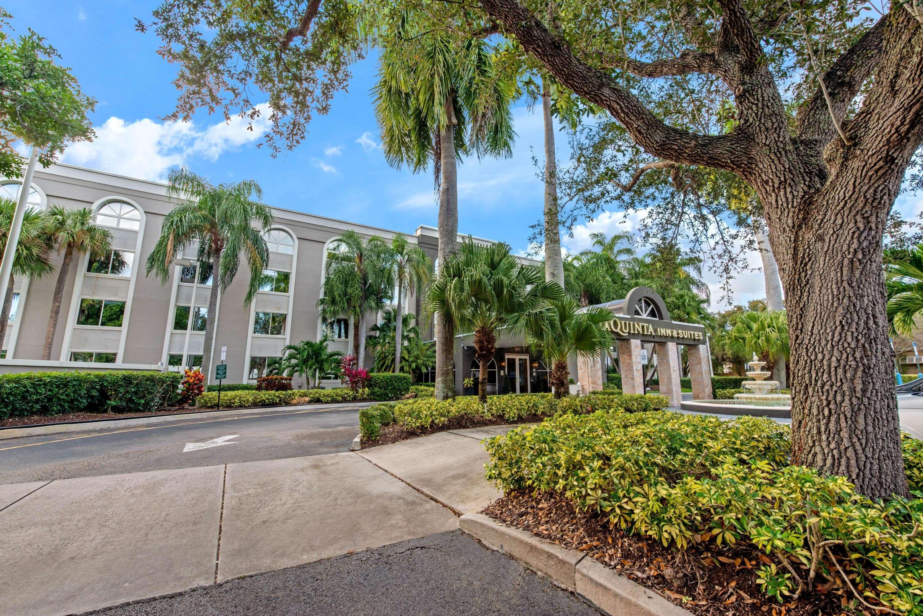 La Quinta By Wyndham Coral Springs South Hotel Kültér fotó